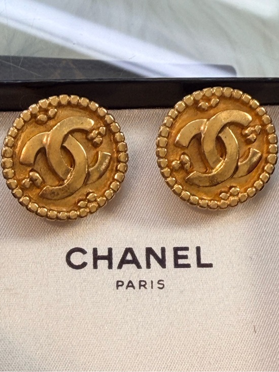CHANEL Jewelry - Chanel Gold-Tone CC Button Earrings
Authentic ✨